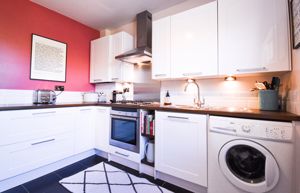 Kitchen- click for photo gallery